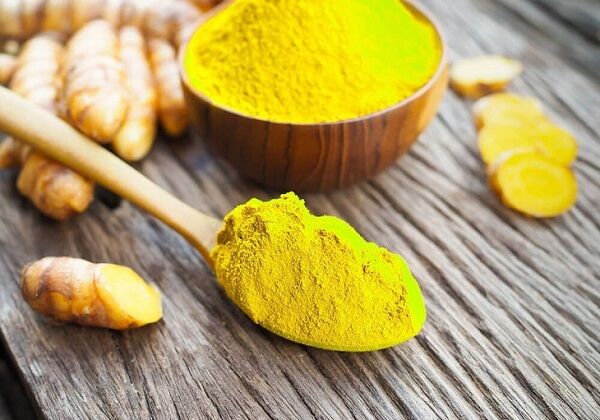 Trị thâm ở mông với tinh bột nghệ